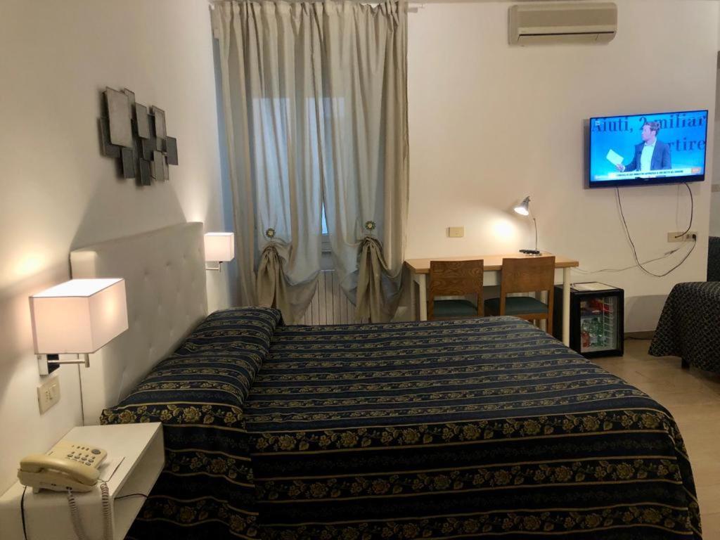 Hotel Arcadia Macerata Esterno foto