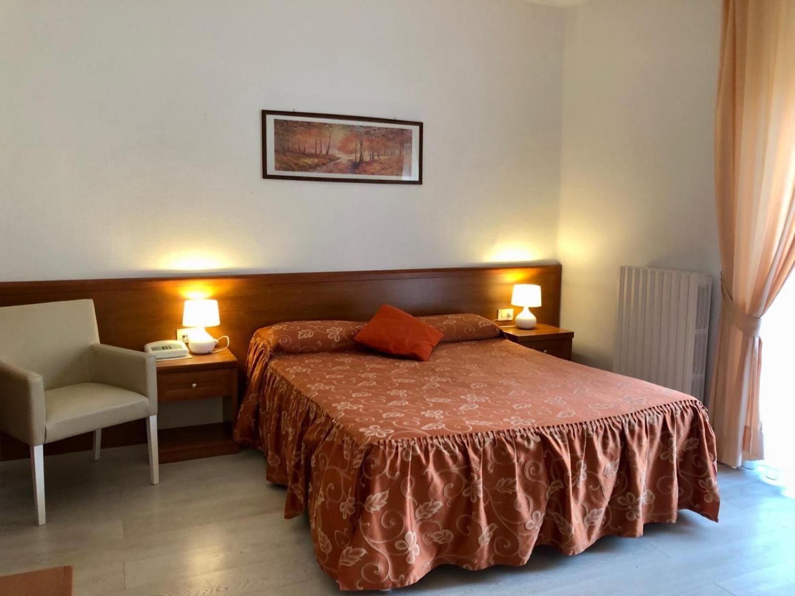Hotel Arcadia Macerata Camera foto